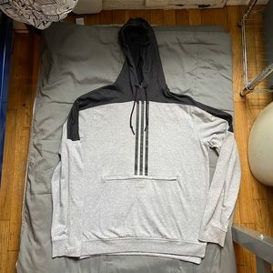 ADIDAS - LIGHT SWEATER / HOODIE